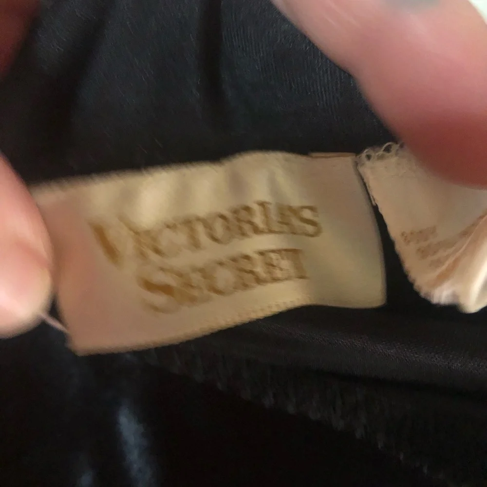 🖤♥️ Victoria's Secret Vintage Gold Label lace trim satin bodysuit - Picture 6 of 9